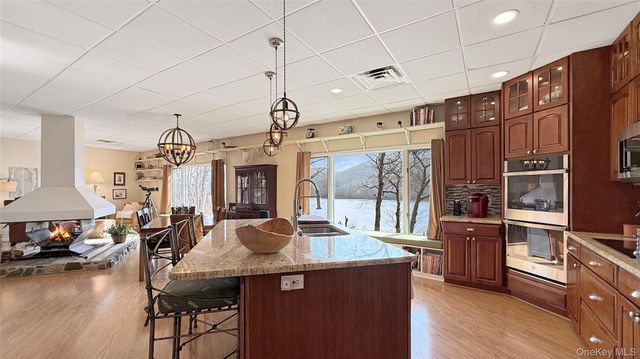 65 Mine Dock Road, Fort Montgomery, NY 10922