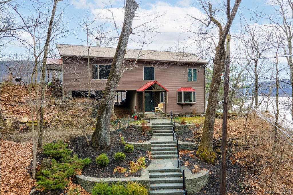 65 Mine Dock Road, Fort Montgomery, NY 10922