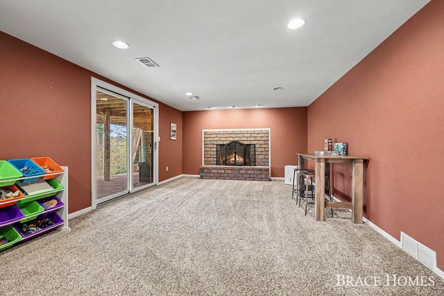 2793 Cascade Springs Drive Se, Cascade Twp, MI 49546