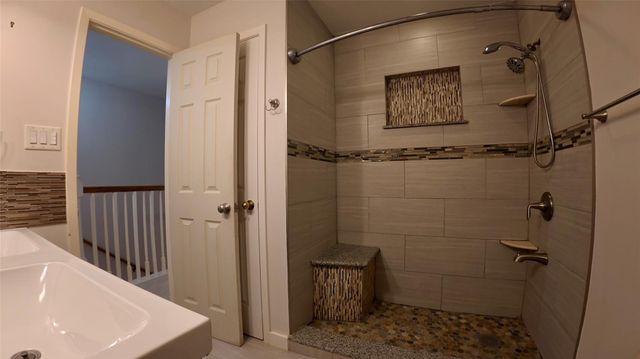 12550 Piping Rock Drive 29, Houston, TX 77077