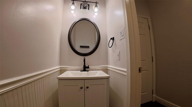 12550 Piping Rock Drive 29, Houston, TX 77077