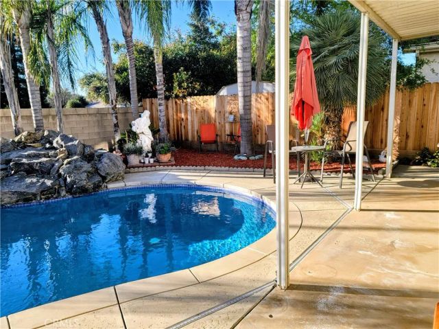 7835 N Matus, Fresno, CA 93720