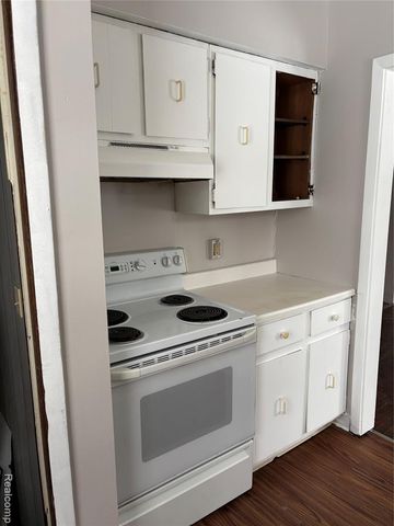 2805 Reynolds Street, Flint, MI 48503