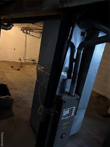 2805 Reynolds Street, Flint, MI 48503