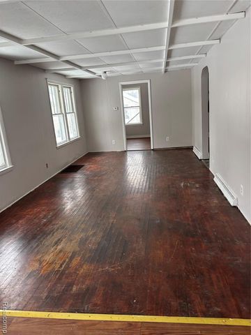 2805 Reynolds Street, Flint, MI 48503