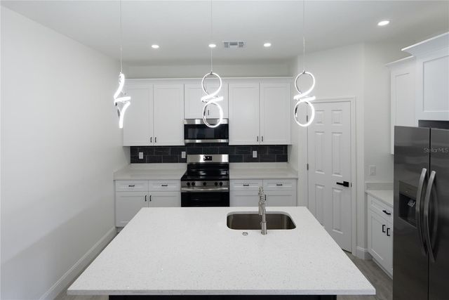 3669 GLOVER LANE, Apopka, FL 32703