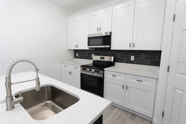 3669 GLOVER LANE, Apopka, FL 32703