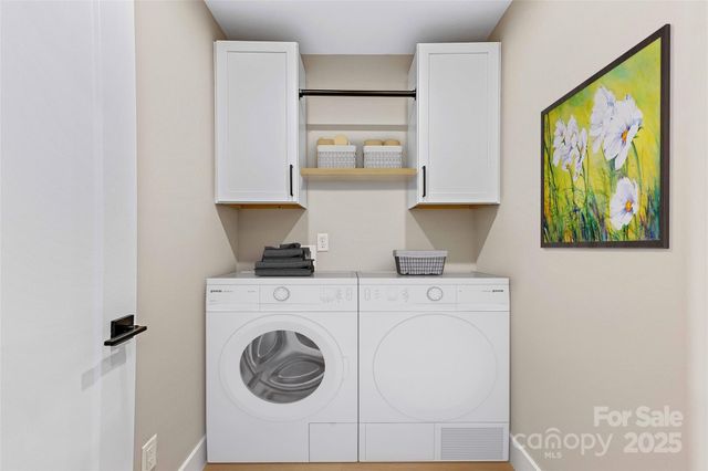 170 Lake Mountain View Drive, Marion, NC 28752