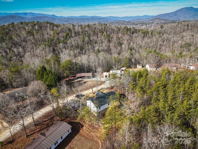 170 Lake Mountain View Drive, Marion, NC 28752