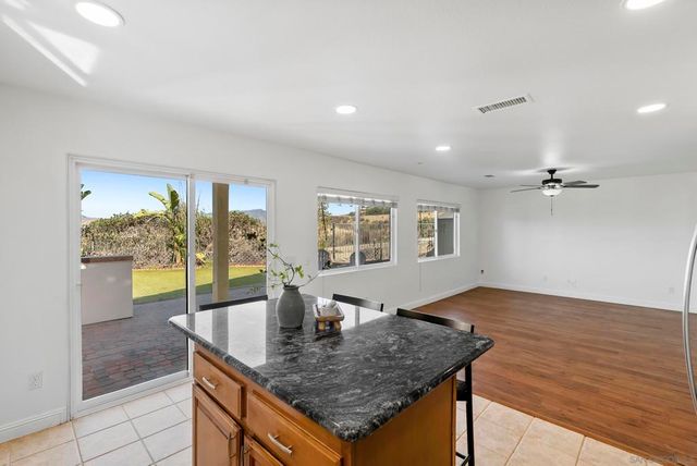 5356 Vista Santa Margarita, San Diego, CA 92154