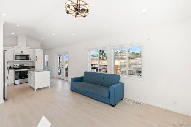 5356 Vista Santa Margarita, San Diego, CA 92154
