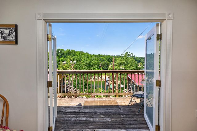 900 Hagers Camp Road, Harrodsburg, KY 40330