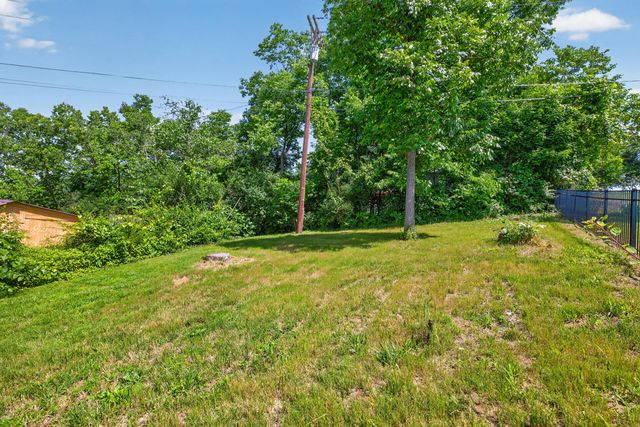 900 Hagers Camp Road, Harrodsburg, KY 40330