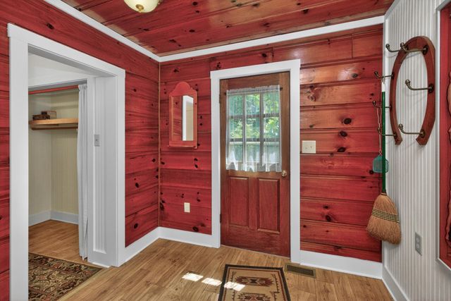 900 Hagers Camp Road, Harrodsburg, KY 40330