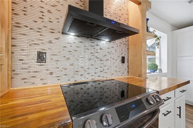 1262 W Ocean View Ave Apt 7, Norfolk, VA 23503