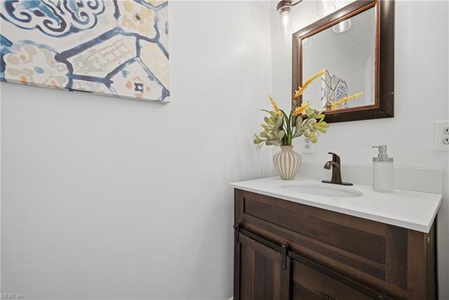1262 W Ocean View Ave Apt 7, Norfolk, VA 23503