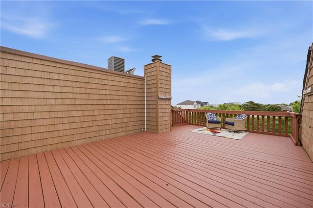 1262 W Ocean View Ave Apt 7, Norfolk, VA 23503