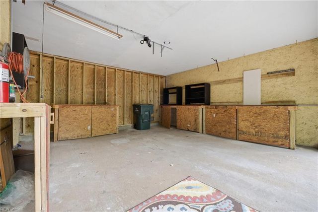 1262 W Ocean View Ave Apt 7, Norfolk, VA 23503