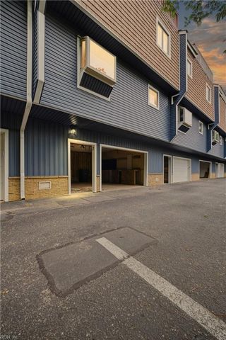 1262 W Ocean View Ave Apt 7, Norfolk, VA 23503