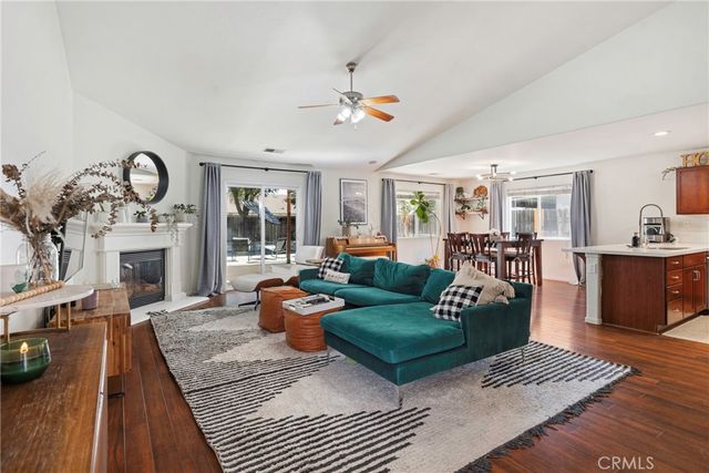12206 Mezzadro Avenue, Bakersfield, CA 93312