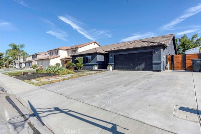 12206 Mezzadro Avenue, Bakersfield, CA 93312