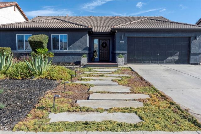 12206 Mezzadro Avenue, Bakersfield, CA 93312