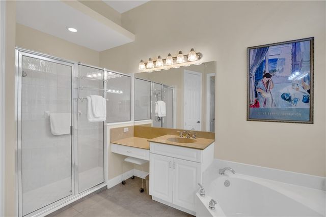 1433 W Island Club Square, Vero Beach, FL 32963