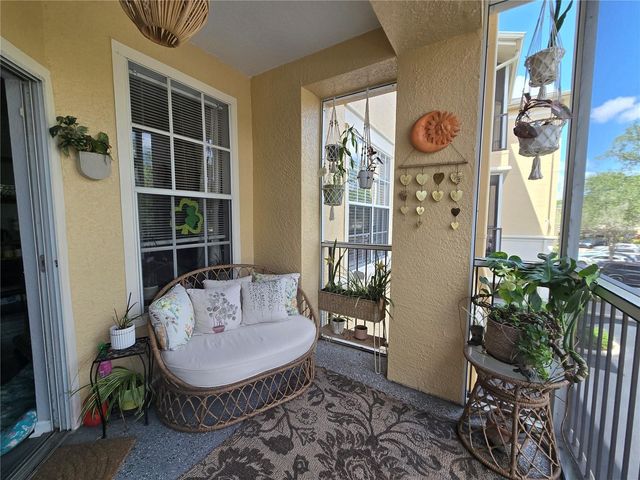 5125 PALM SPRINGS BOULEVARD 1202, Tampa, FL 33647