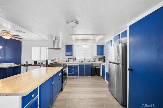 9391 California Avenue 56, Riverside, CA 92503
