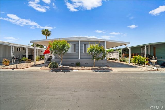 9391 California Avenue 56, Riverside, CA 92503