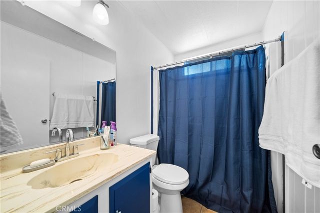 9391 California Avenue 56, Riverside, CA 92503