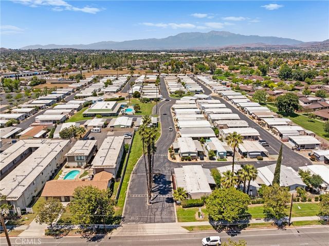 9391 California Avenue 56, Riverside, CA 92503