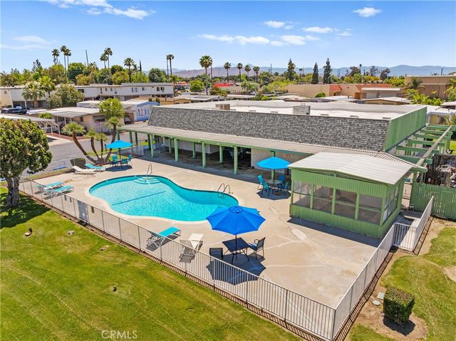 9391 California Avenue 56, Riverside, CA 92503