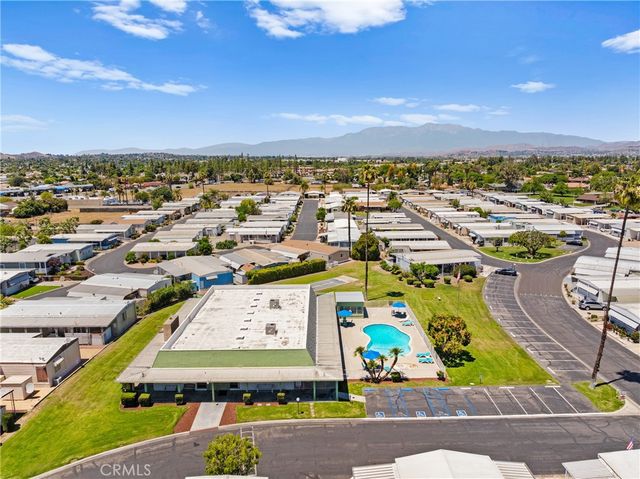 9391 California Avenue 56, Riverside, CA 92503