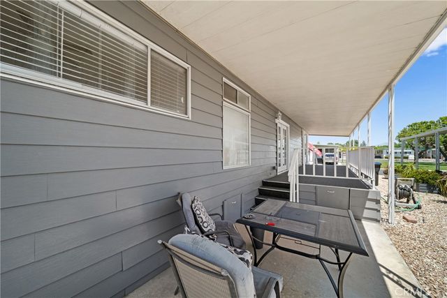 9391 California Avenue 56, Riverside, CA 92503