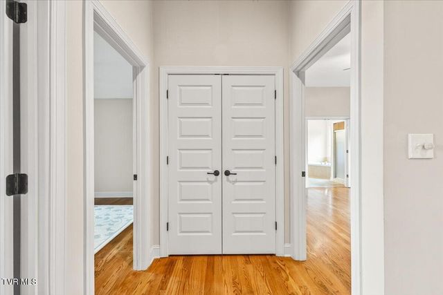 32582 Spring Crest Drive, Glade Spring, VA 24340