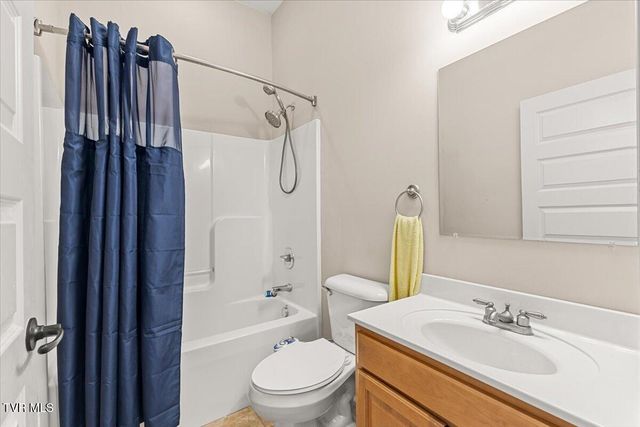 32582 Spring Crest Drive, Glade Spring, VA 24340