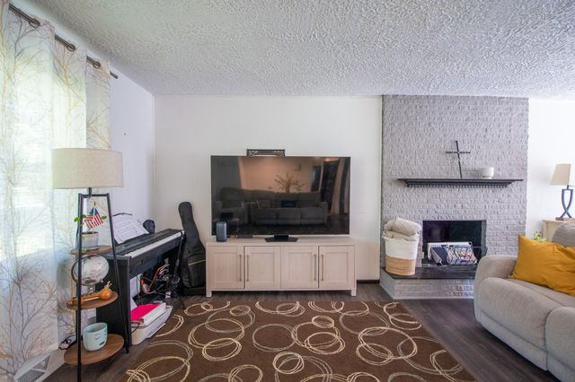 4500 CARLTON Drive, Fairview, PA 16415