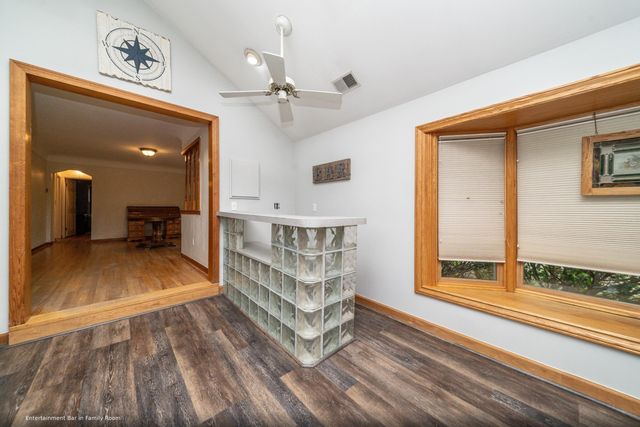 14521 Merriman Road, Livonia, MI 48154