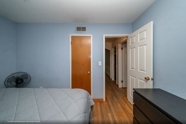 14521 Merriman Road, Livonia, MI 48154