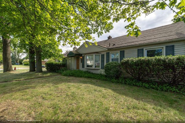 14521 Merriman Road, Livonia, MI 48154