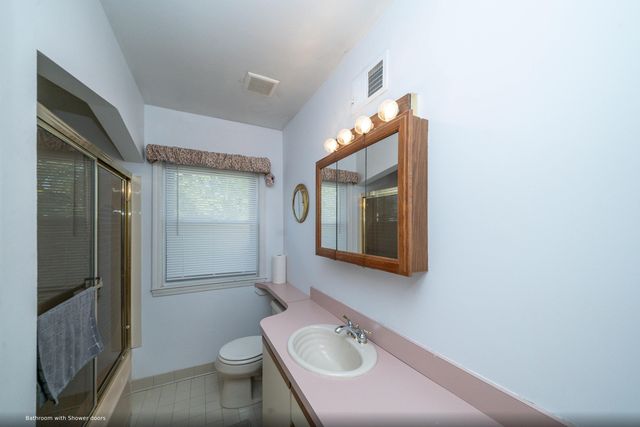 14521 Merriman Road, Livonia, MI 48154