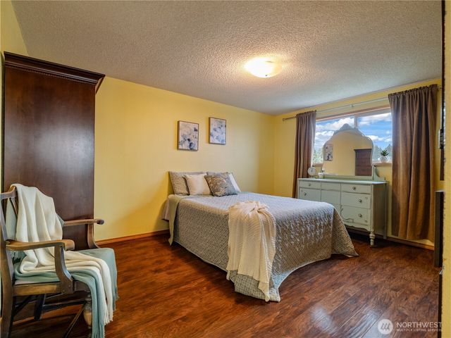 7693 Sidney Road SW, Port Orchard, WA 98367