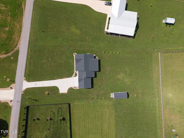 60 Alexander Ferry Lane, Greeneville, TN 37743