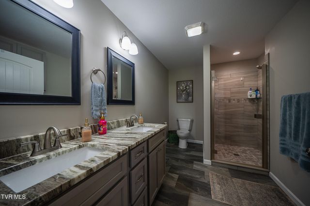60 Alexander Ferry Lane, Greeneville, TN 37743