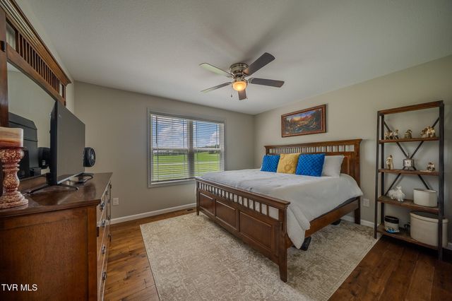 60 Alexander Ferry Lane, Greeneville, TN 37743