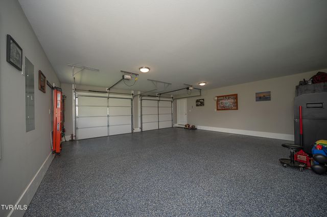 60 Alexander Ferry Lane, Greeneville, TN 37743