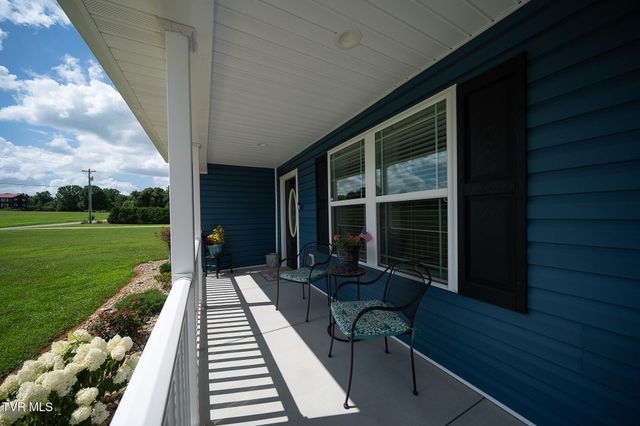 60 Alexander Ferry Lane, Greeneville, TN 37743