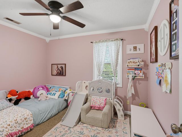 721 E Byrd Road, Hartselle, AL 35640