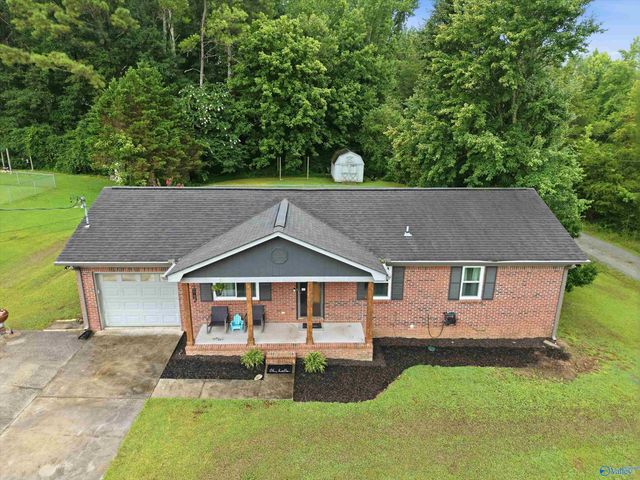 721 E Byrd Road, Hartselle, AL 35640